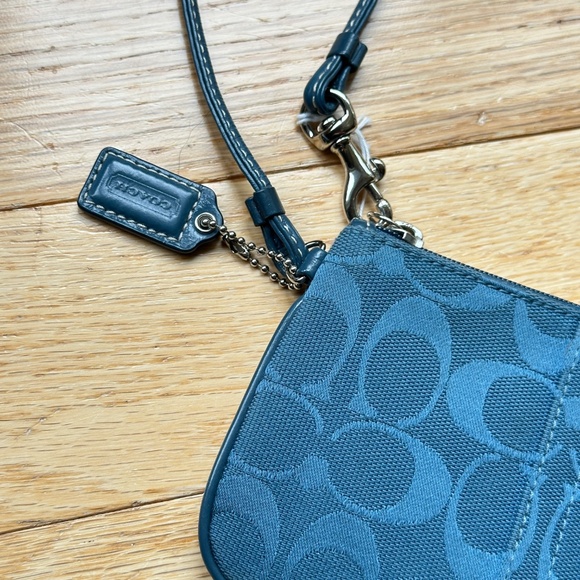 Coach Blue Wristlet - Picture 5 of 8